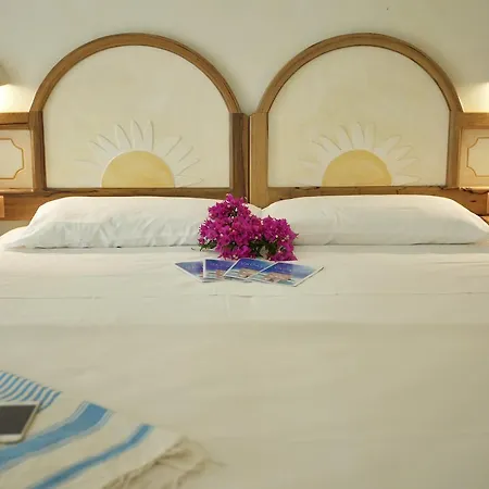 Club Esse بالاو