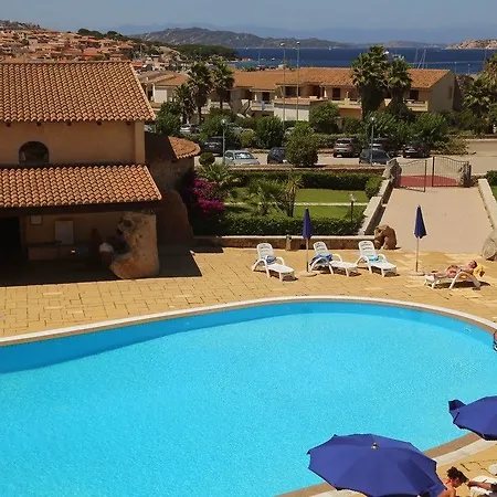 Club Esse Beach 4* Palau