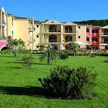 Club Esse Beach 4* Palau