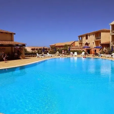 Club Esse Beach Palau