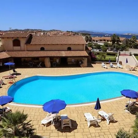 Club Esse Beach Palau