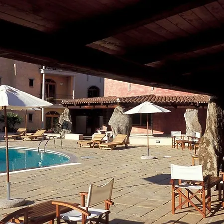 Club Esse Hotel 4*