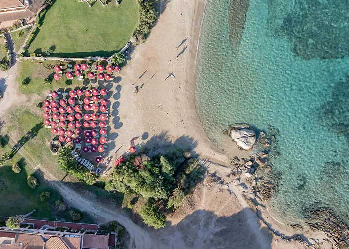 Club Esse Beach 4* Palau